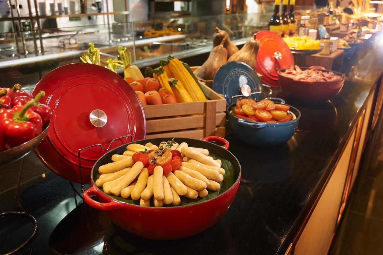 Amari Hotel 5*