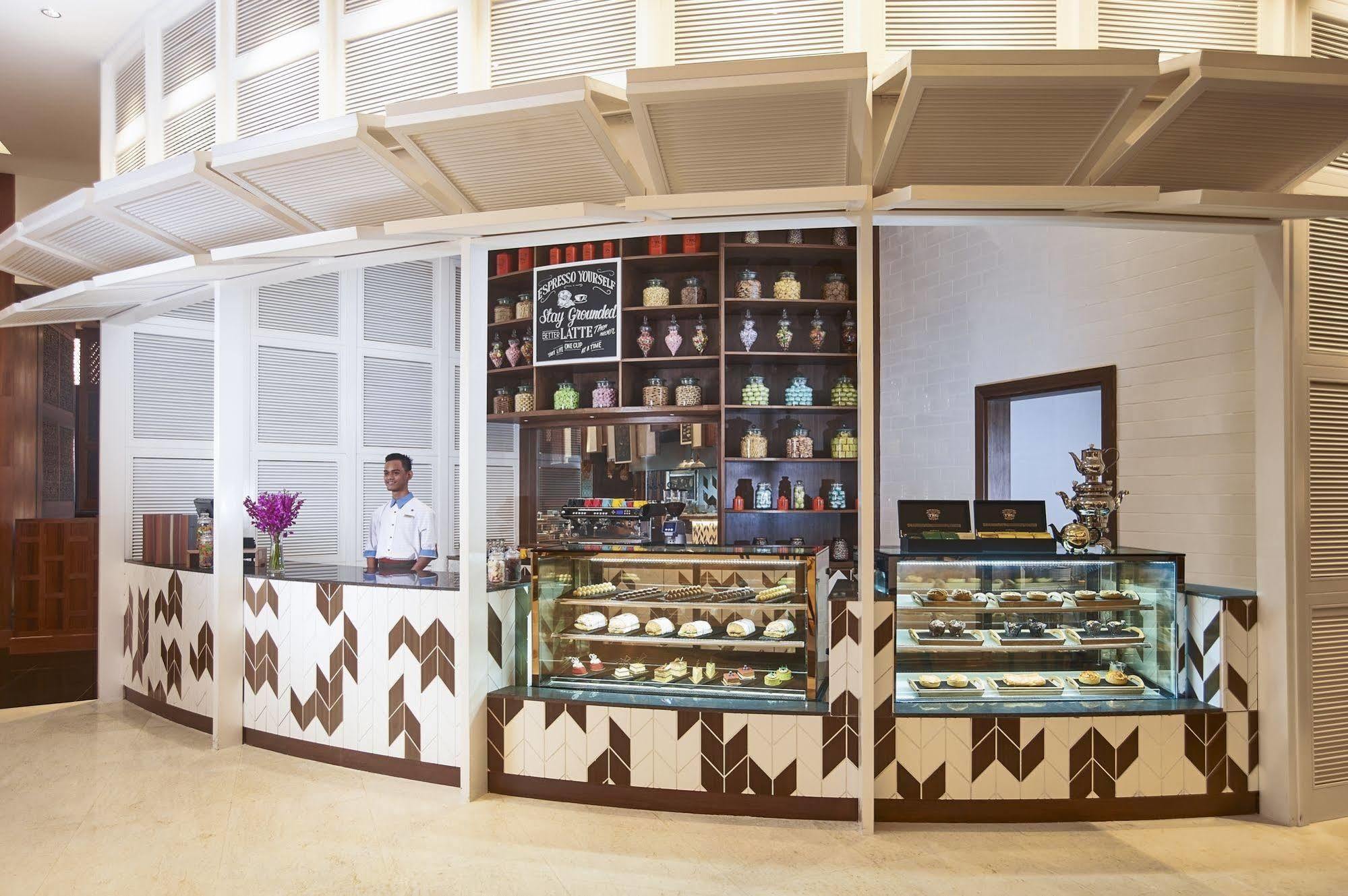 Amari Hotel 5*